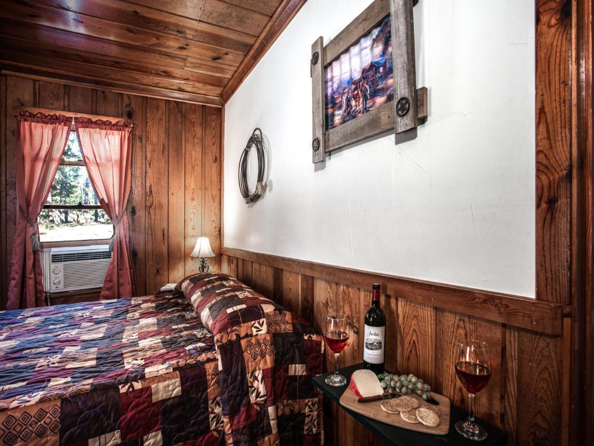 Apache Village Cabinette 15, Queen Bed, Midtown, Sleeps 2 Ruidoso Luaran gambar