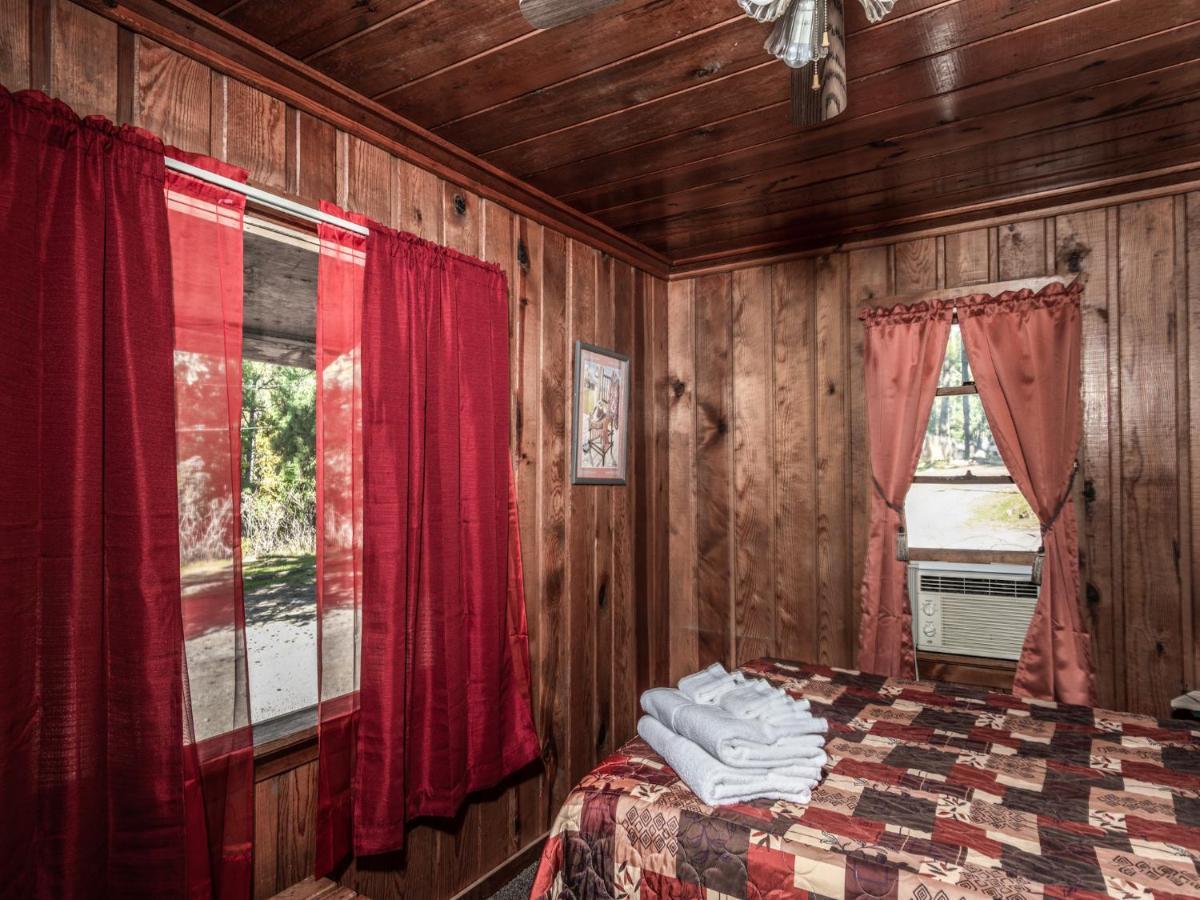 Apache Village Cabinette 15, Queen Bed, Midtown, Sleeps 2 Ruidoso Luaran gambar