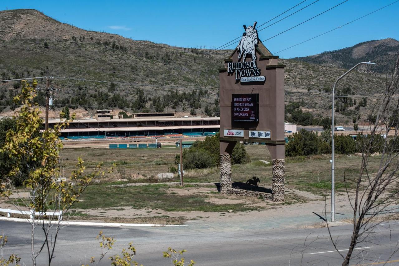 Apache Village Cabinette 15, Queen Bed, Midtown, Sleeps 2 Ruidoso Luaran gambar